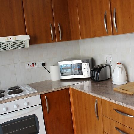 Diana Townhouse 2 Apartman Paphos Kültér fotó