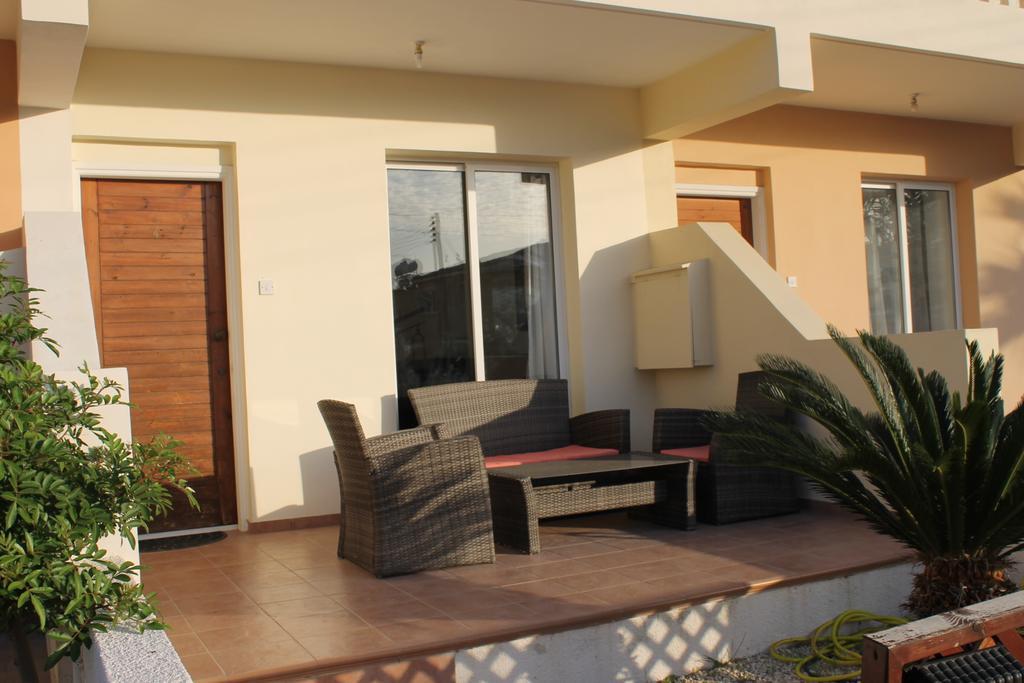 Diana Townhouse 2 Apartman Paphos Kültér fotó