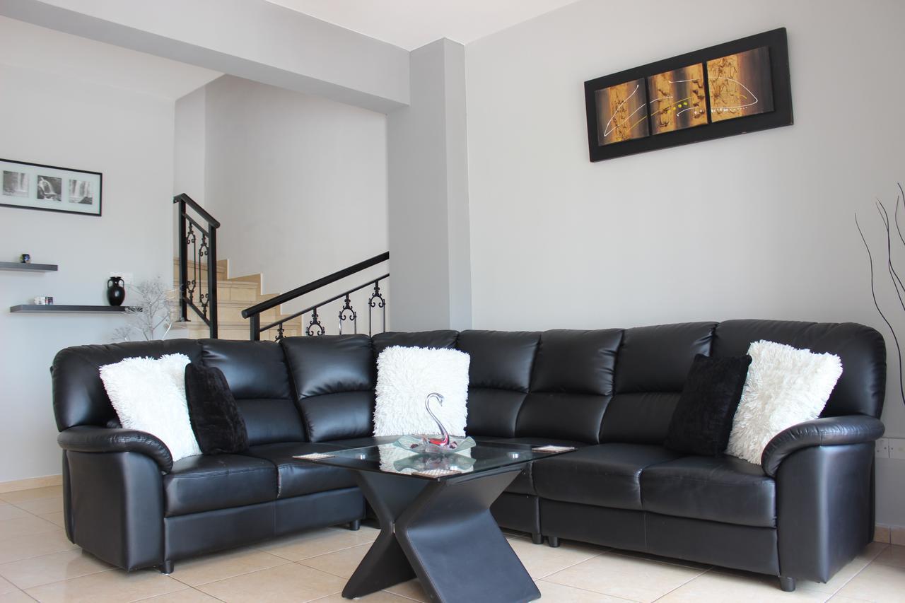 Diana Townhouse 2 Apartman Paphos Kültér fotó
